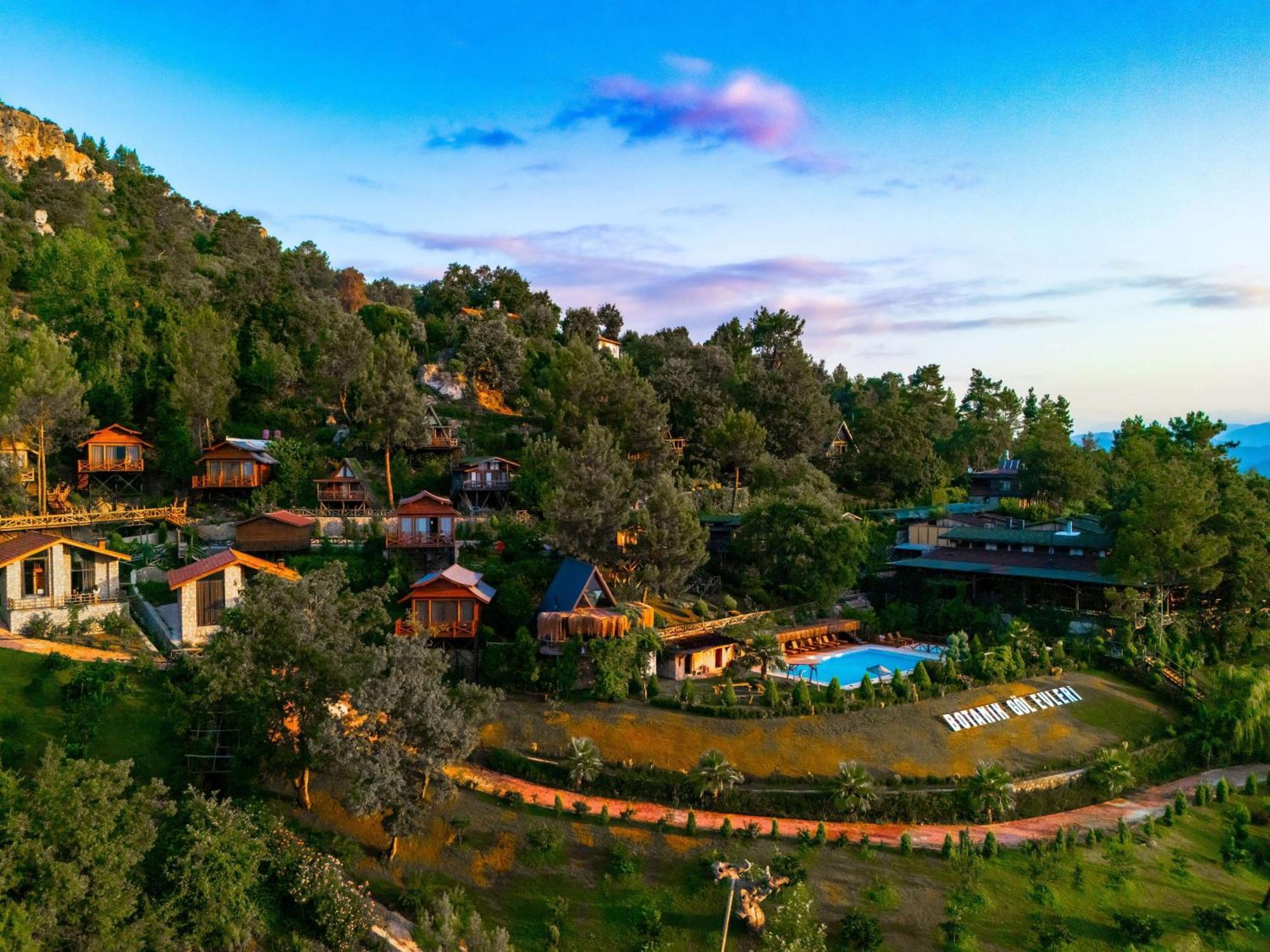 Botanik Goel Evleri Hotel Bucak ภายนอก รูปภาพ