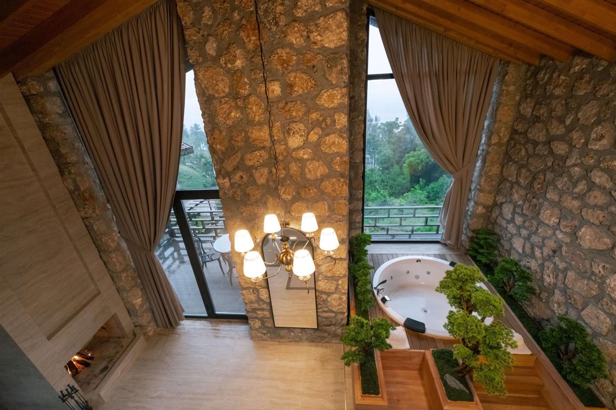 Botanik Goel Evleri Hotel Bucak ภายนอก รูปภาพ